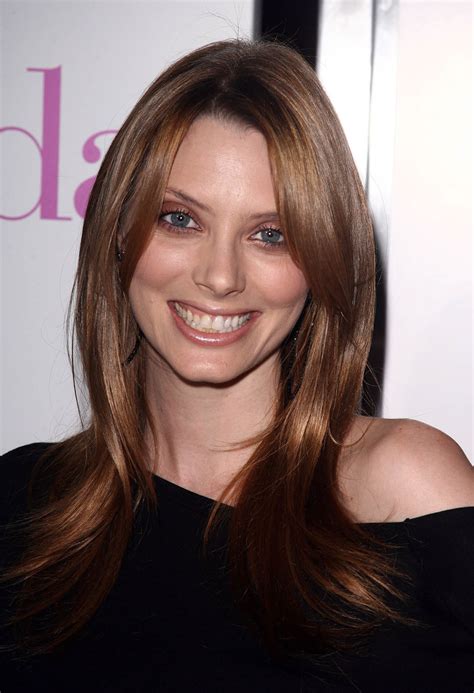 actress april bowlby